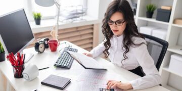 ASISTENCIA A LA DIRECCIÓN